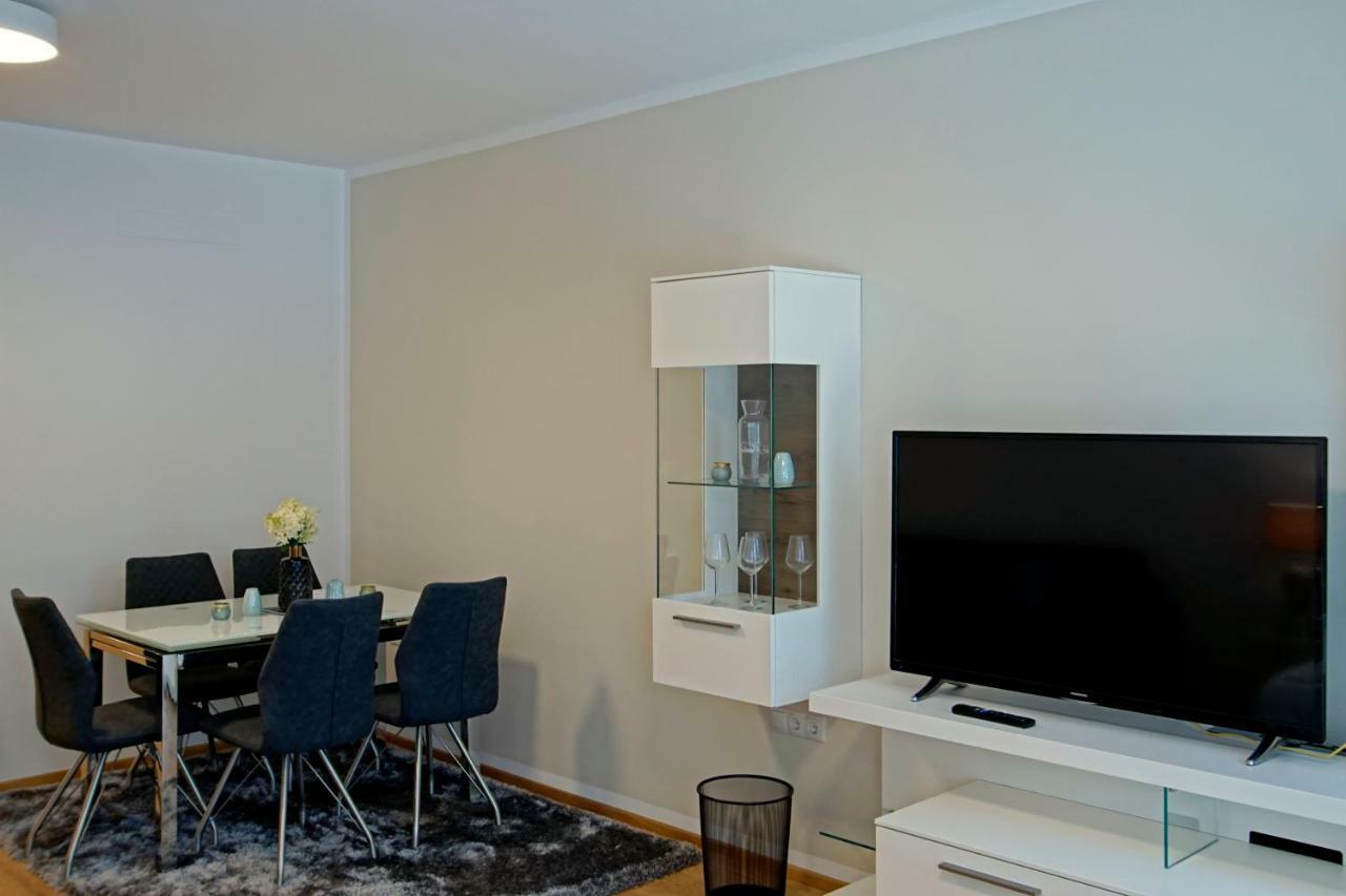 Appartement Theater At Rathaus *